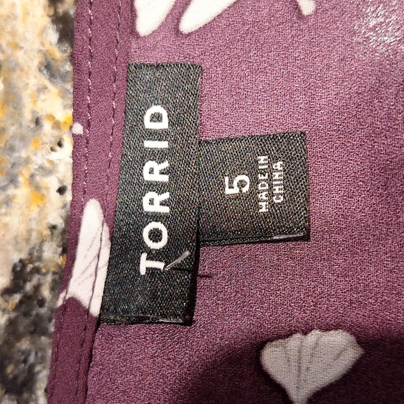 l Women's Purple Top with White Pattern Size 5X - Picture 4 of 5